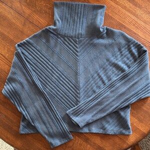 Elegant Women's Ribbed Cowl Neck Sweater - Gray